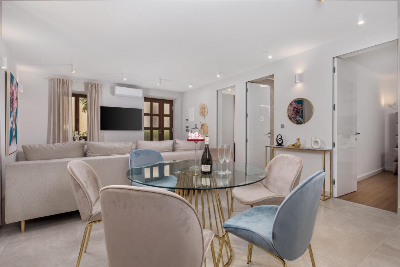 Apartmani Dogas Crikvenica Exterior foto