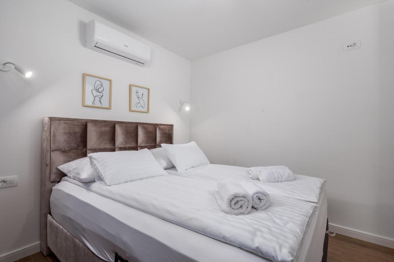 Apartmani Dogas Crikvenica Exterior foto