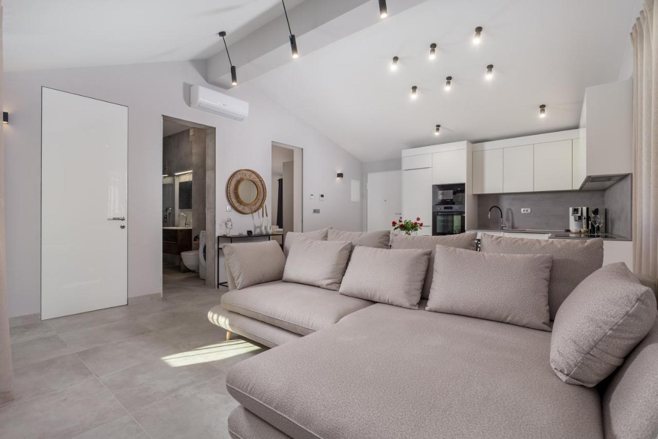 Apartmani Dogas Crikvenica Exterior foto